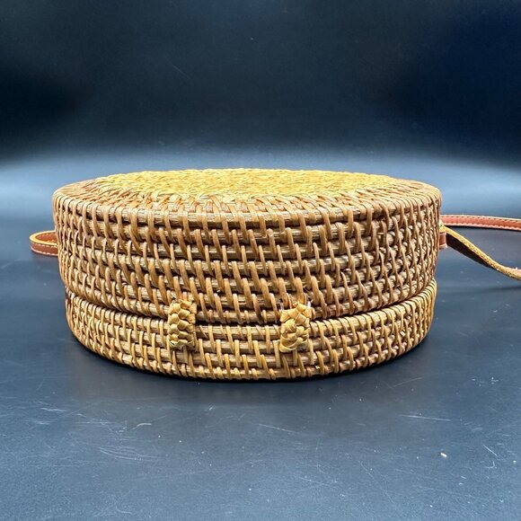 Round Woven Rattan Crossbody Bag Brown Box Purse Boho Shoulder Bag Wicker - Picture 4 of 9